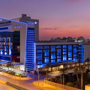 Otel Radisson Blu And Convention Center, Minhal